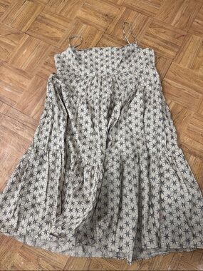 Levi’s Spaghetti-Strap Tiered Sun Dress with Black Starburst Print